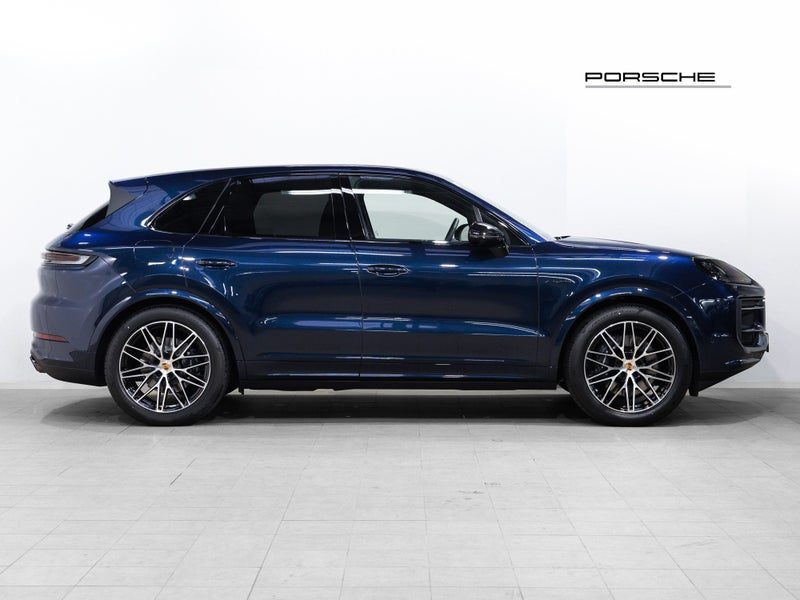 2026 Porsche Cayenne E-Hybrid V6 AWD, photo 3