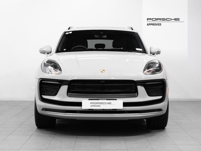 2022 Porsche Macan S 2.9L Twin Turbo V6 AWD, photo 3