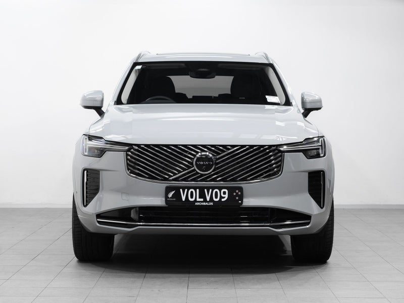 2026 Volvo XC90 B5 Plus 2L MHEV AWD, photo 2