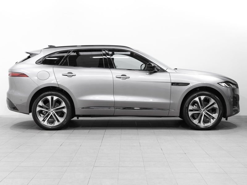 2025 Jaguar F-PACE P250 R-Dynamic SE Petrol AWD, photo 3