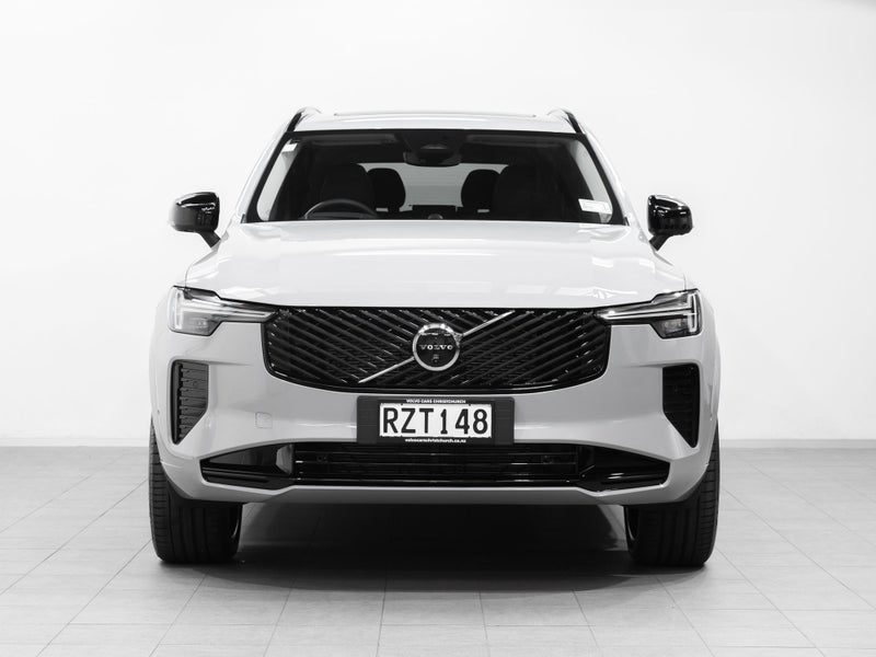 2026 Volvo XC90 B5 Ultra Dark 4WD, photo 2