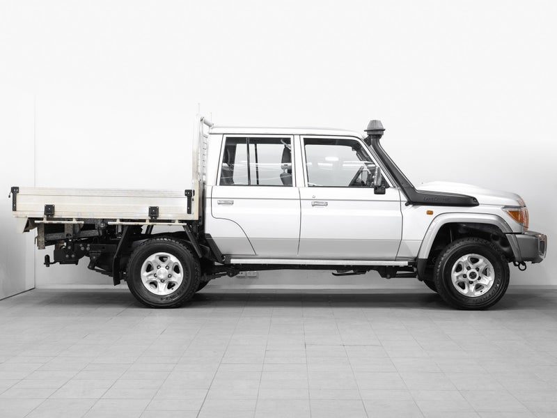 2022 Toyota Land Cruiser 70 LX V8 Diesel 4x4, photo 3