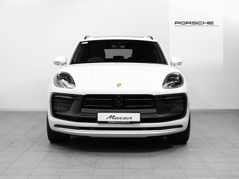 2026 Porsche Macan GTS 2.9L Twin Turbo AWD, photo 3