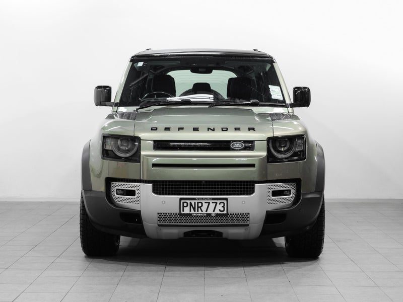 2022 Land Rover Defender 110 D 300 SE, photo 2