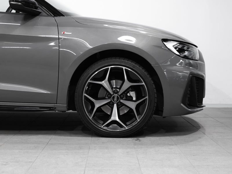 2026 Audi A1 35 S-Line 1.5L Turbo Petrol, photo 3