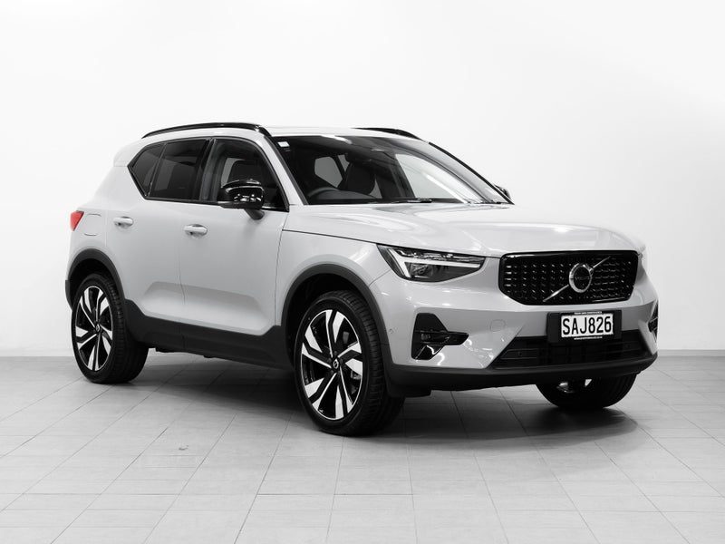 2026 Volvo XC40 Ultra Dark