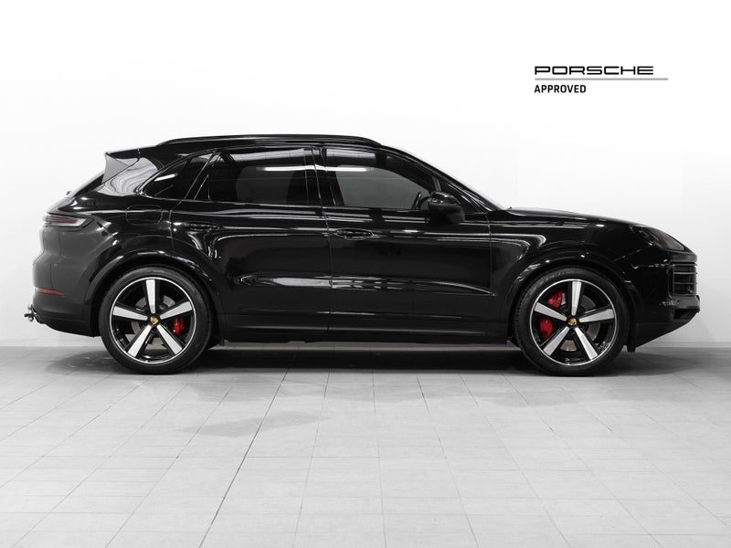 2023 Porsche Cayenne S V8 Twin Turbo AWD, photo 3