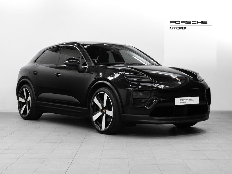 2025 Porsche Macan Electric, main photo