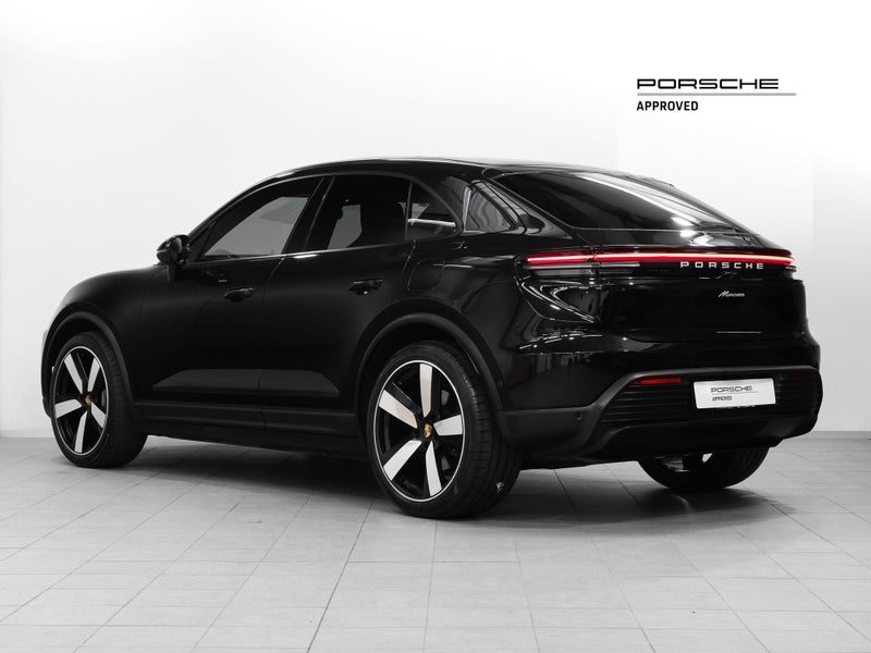2025 Porsche Macan Electric, photo 2