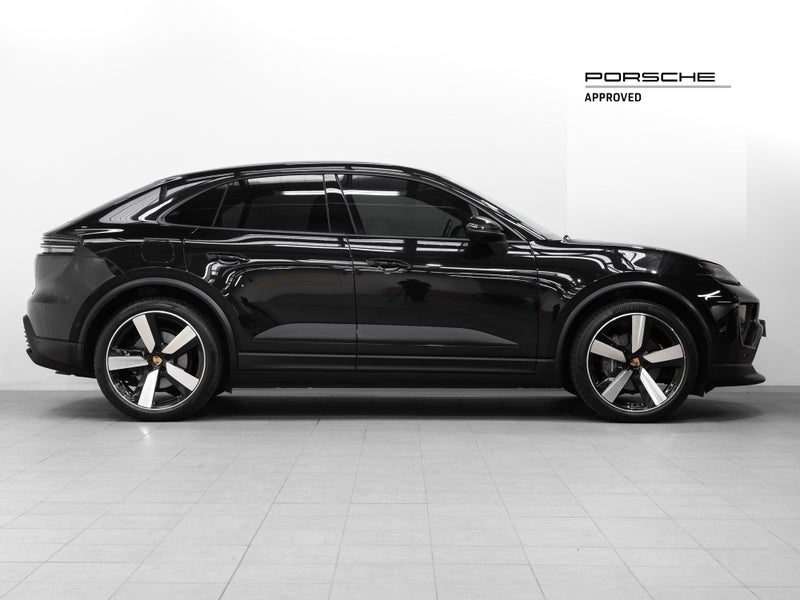 2025 Porsche Macan Electric, photo 3