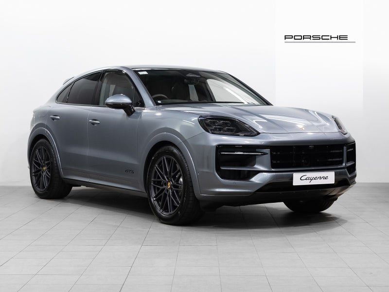 2026 Porsche Cayenne GTS Coupe V8 4WD