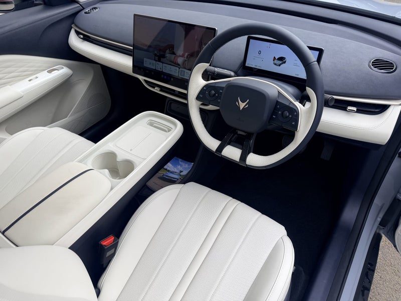 2026 Arcfox T1 Premium, photo 2