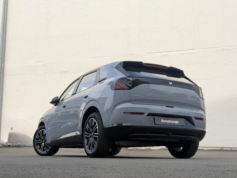2026 Arcfox T1 Premium, photo 3
