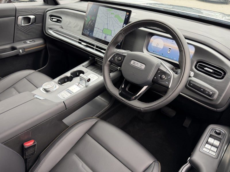 2026 BAIC B30 B30e Premium Adventure Hybrid AWD, photo 2