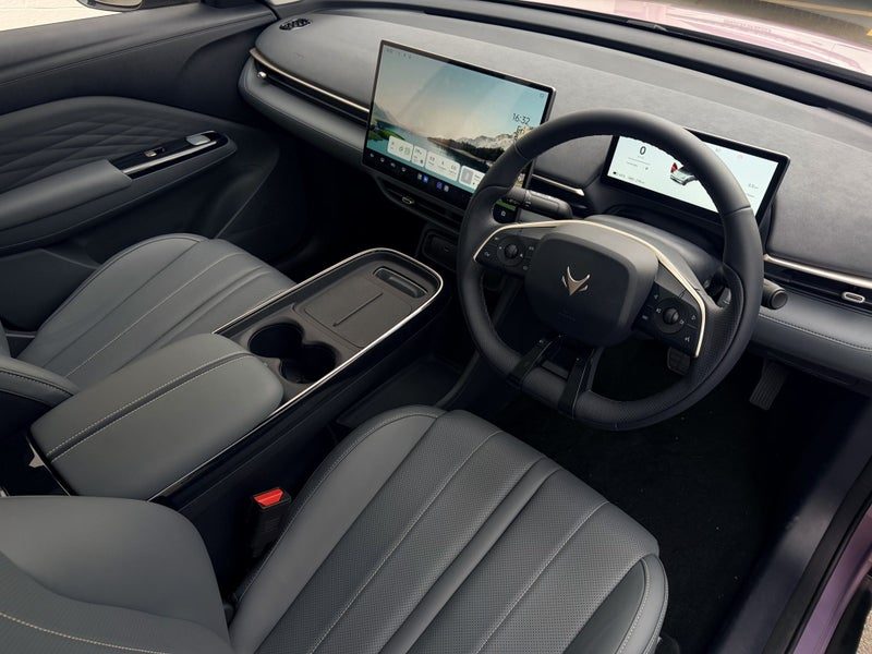 2026 Arcfox T1 Premium, photo 2