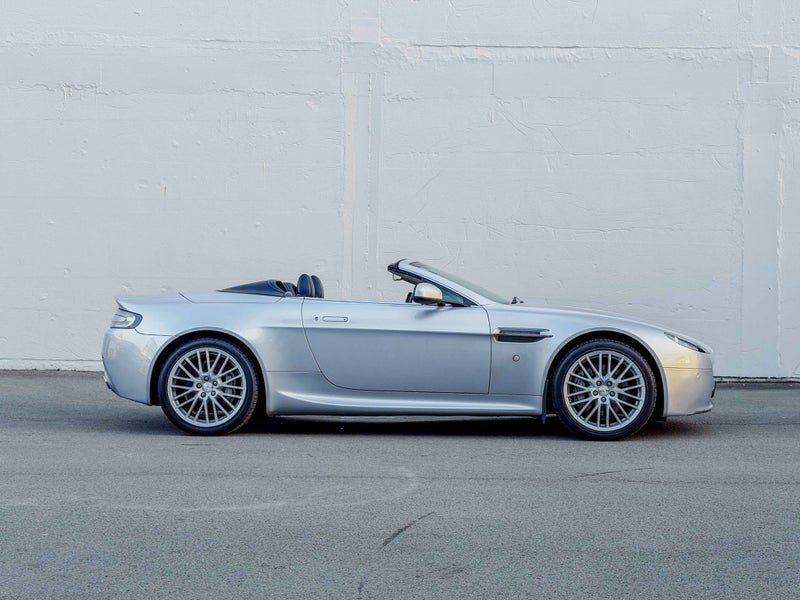 2009 Aston Martin Vantage V8, photo 3