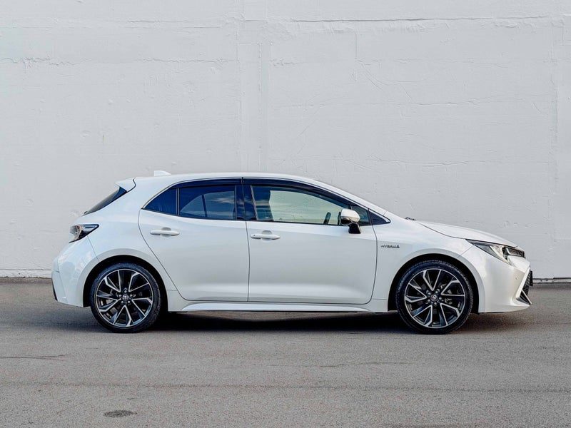 2019 Toyota Corolla GZ Sport Hybrid, photo 3