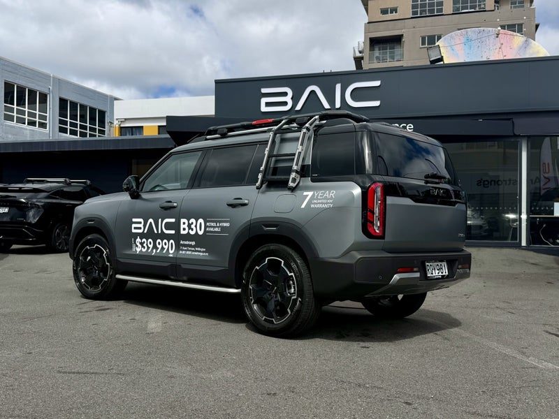 2026 BAIC B30 B30e Premium Adventure Hybrid AWD, photo 3