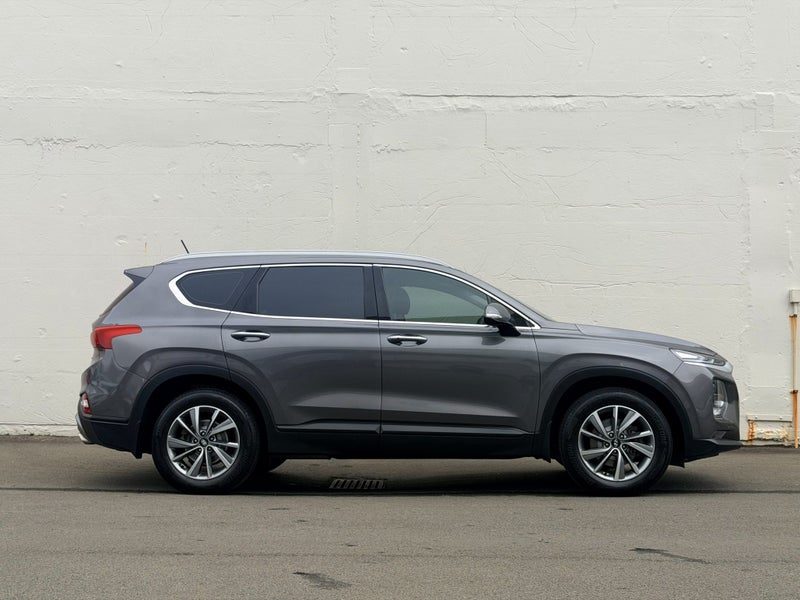 2020 Hyundai Santa Fe TM 4WD 2.4L Petrol 7 Seater, photo 2