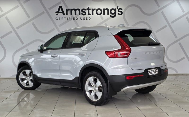 2019 Volvo XC40 T4 FWD Momentum 2.0P, photo 2