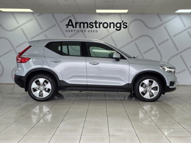 2019 Volvo XC40 T4 FWD Momentum 2.0P, photo 3