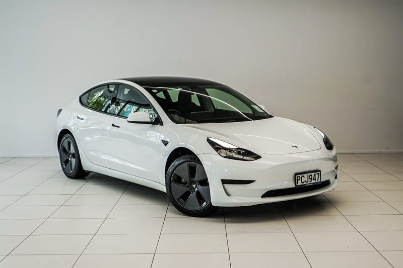 2022 Tesla Model 3 Rear Wheel Drive 60K SOH 90%, main photo