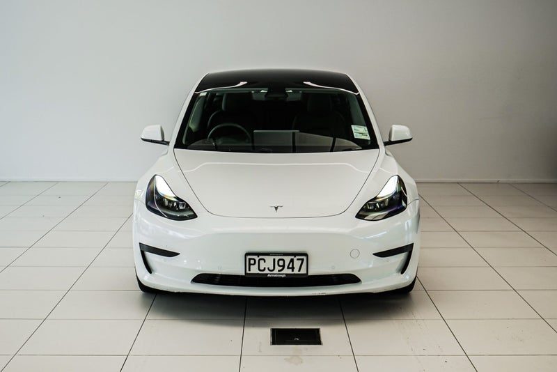2022 Tesla Model 3 Rear Wheel Drive 60K SOH 90%, photo 2