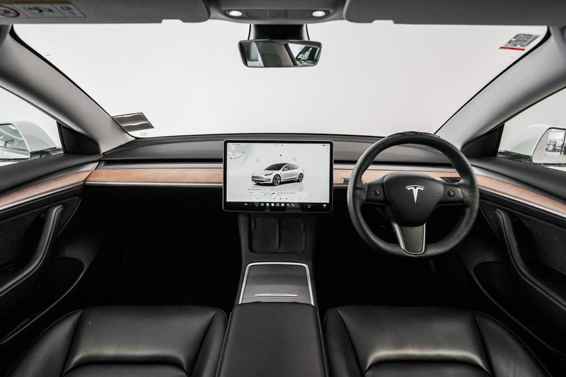 2022 Tesla Model 3 Rear Wheel Drive 60K SOH 90%, photo 3