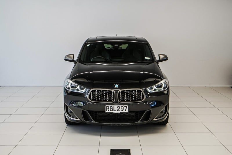 2022 BMW X2 M35i 2.0Pt/4Wd/8At, photo 2