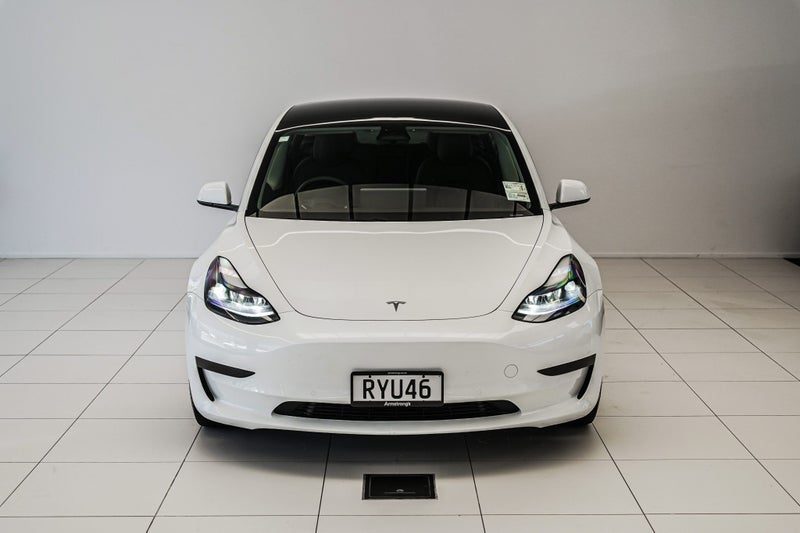 2022 Tesla Model 3 Rear Wheel Drive 60K SOH 92%, photo 2
