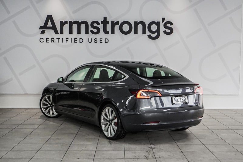 2019 Tesla Model 3 Performance EV/4WD, photo 3