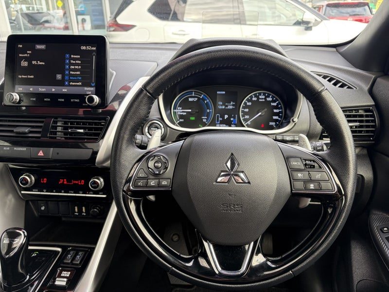 2023 Mitsubishi Eclipse Cross Vrx Phev/4Wd/At, photo 3