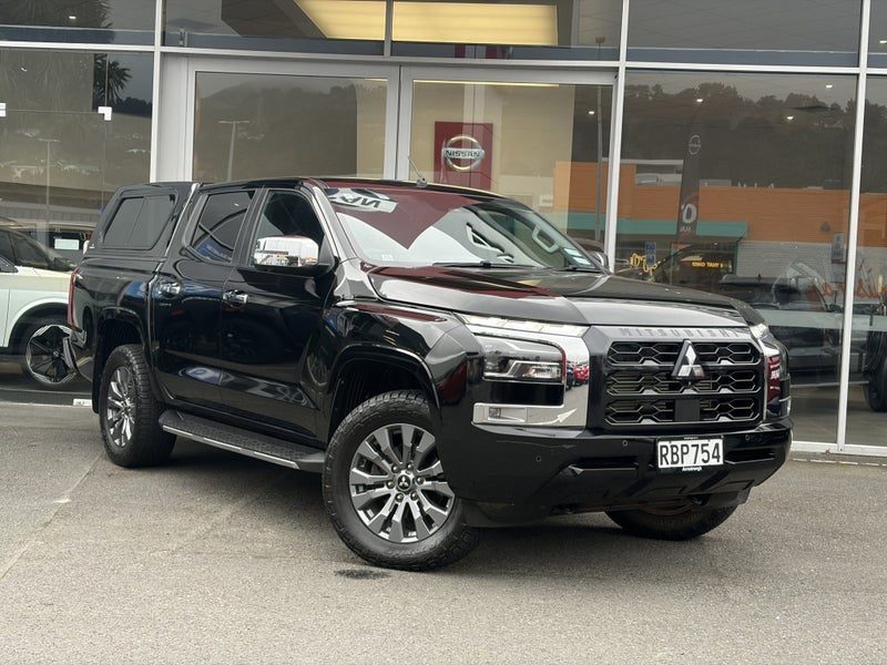 2025 Mitsubishi Triton Dc Glxr 4Wd 6At 2.4D