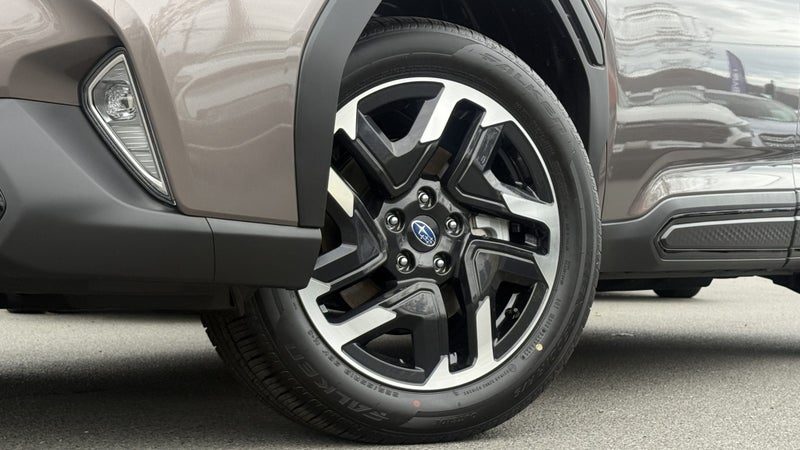 2026 Subaru Forester NEW | TOURING 2.5P AWD, photo 2