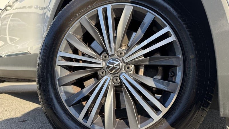 2022 Volkswagen Tiguan Allspace Style, photo 2