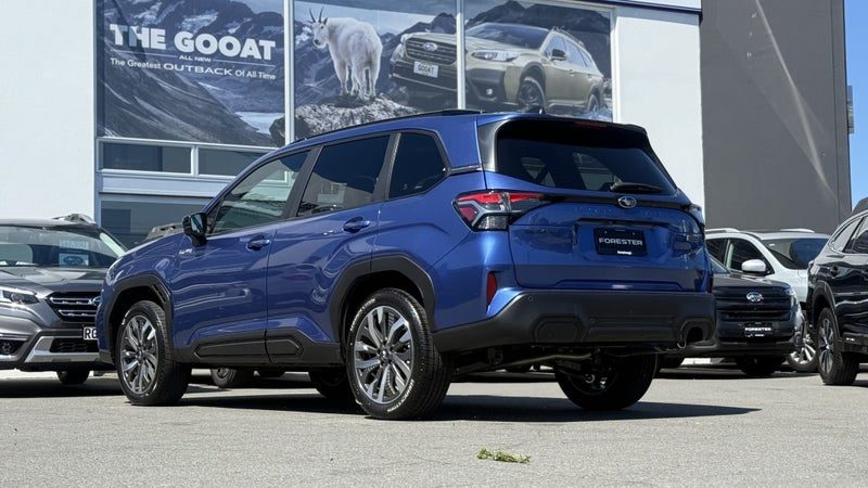 2026 Subaru Forester NEW | TOURING 2.5P HYBRID AWD, photo 2
