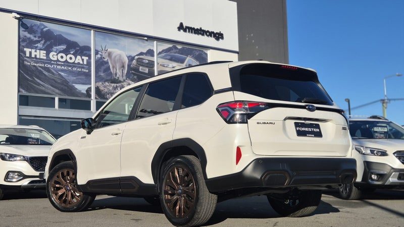 2026 Subaru Forester Sport, photo 2