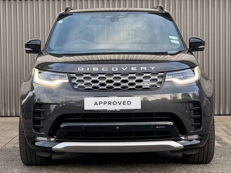 2023 Land Rover Discovery Metropolitan Edition, photo 3