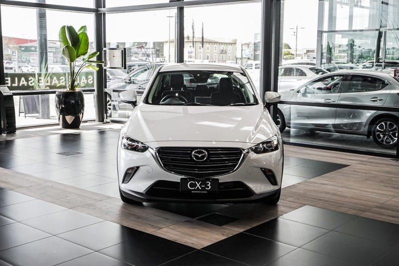 2026 Mazda CX-3 GLX 2.0 Petrol, photo 2