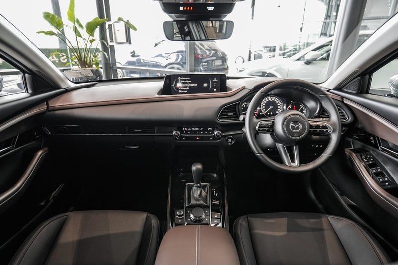 2026 Mazda CX-30 Limited 2.5 Petrol 4WD, photo 3