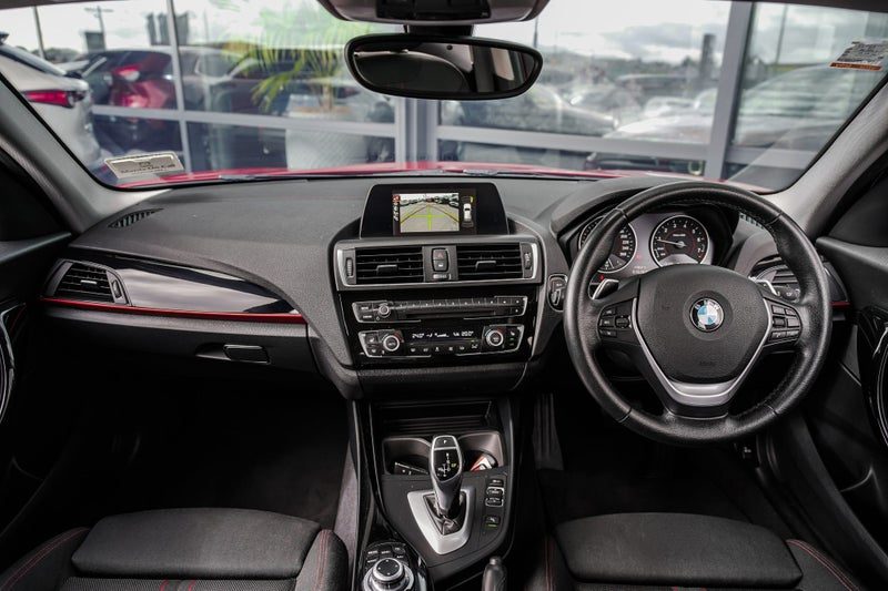 2016 BMW 125i 2.0P/8At/Ha/5Dr, photo 2