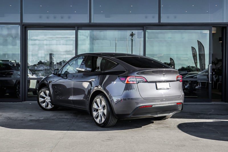 2023 Tesla Model Y Rear Wheel Drive 60K, photo 3
