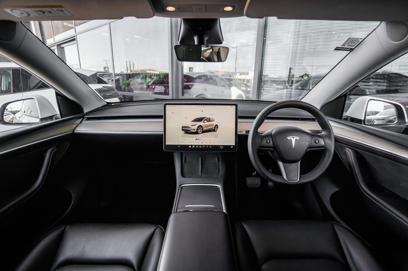2023 Tesla Model Y Rear Wheel Drive 60K, photo 2