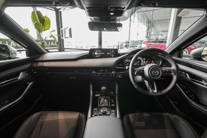 2026 Mazda 3 HOMURA 2.5P/6At, photo 3