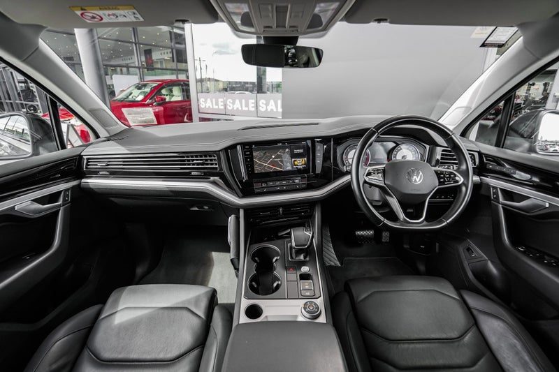 2022 Volkswagen Touareg V6 170kW TDI 3.0DT, photo 2