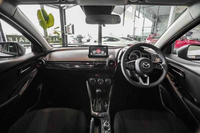 2026 Mazda 2 GSX 1.5P/6At, photo 3