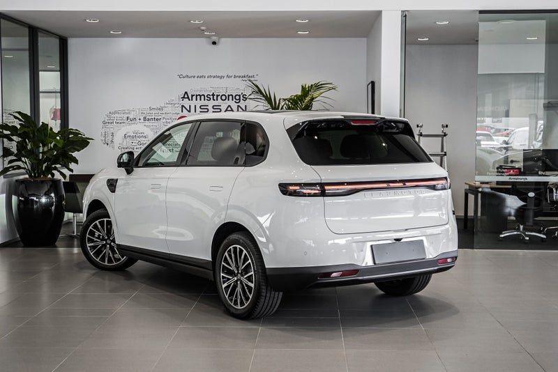 2026 Leapmotor B10 Design EV 434 km WLTP Range, photo 3