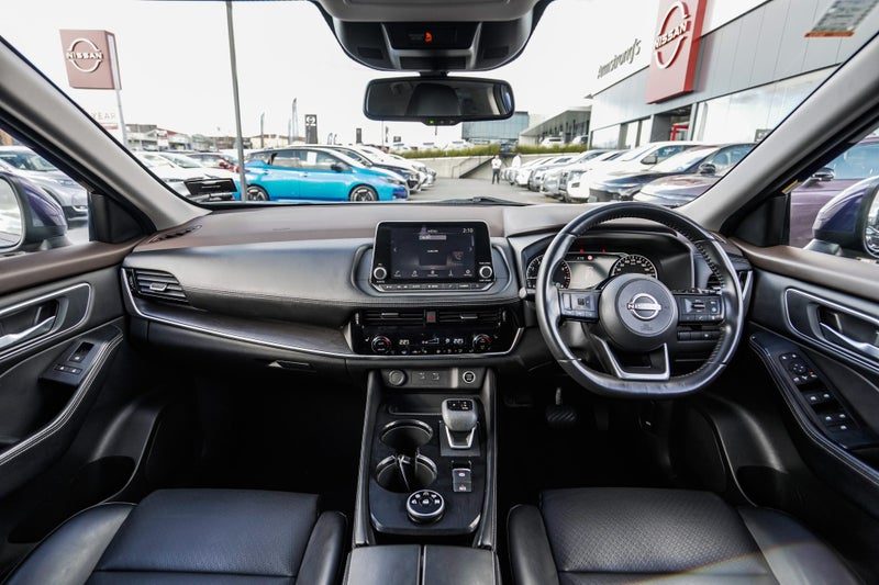2023 Nissan X-Trail ST-L, photo 2