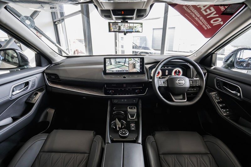 2025 Nissan X-Trail Ti-L 2.5P/4Wd/Cvt, photo 2