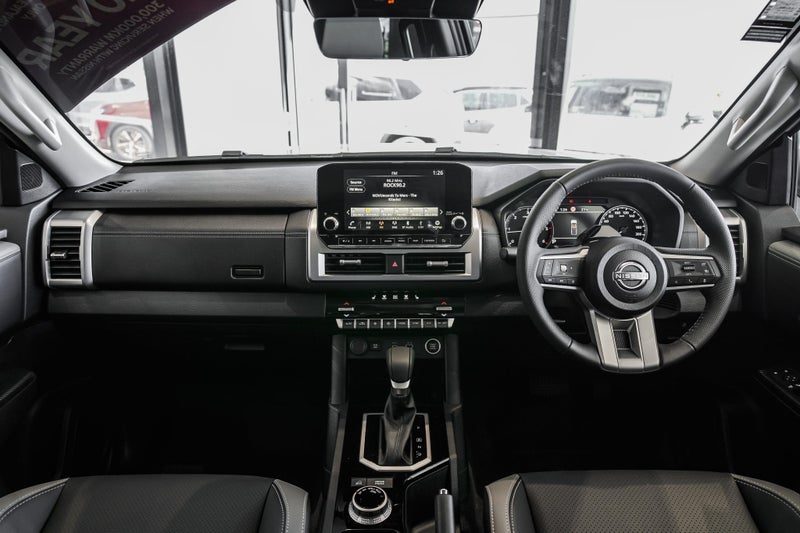 2026 Nissan Navara St-X 2.4D/4Wd/6At, photo 2